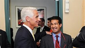 MacDougall has attacked Curbelo for having backed Charlie Crist during the senatorial race of 2010.